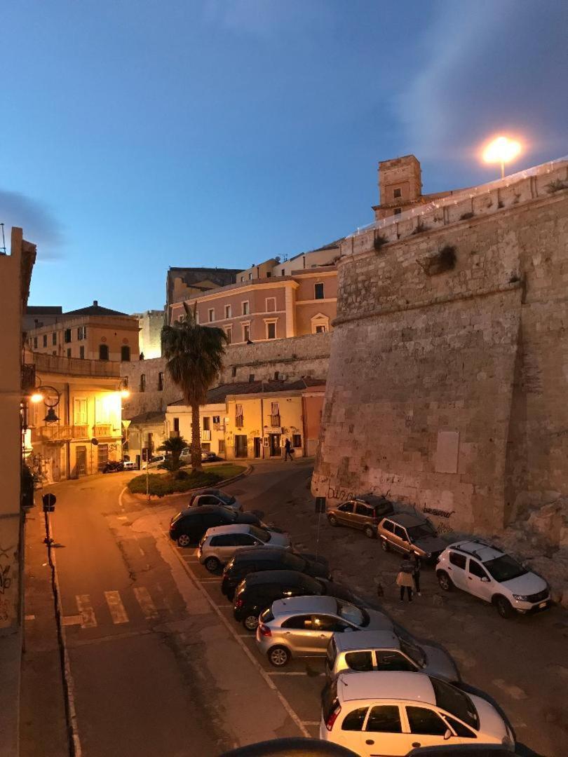 Bastione Home - Casa "Vicky" Cagliari Kültér fotó